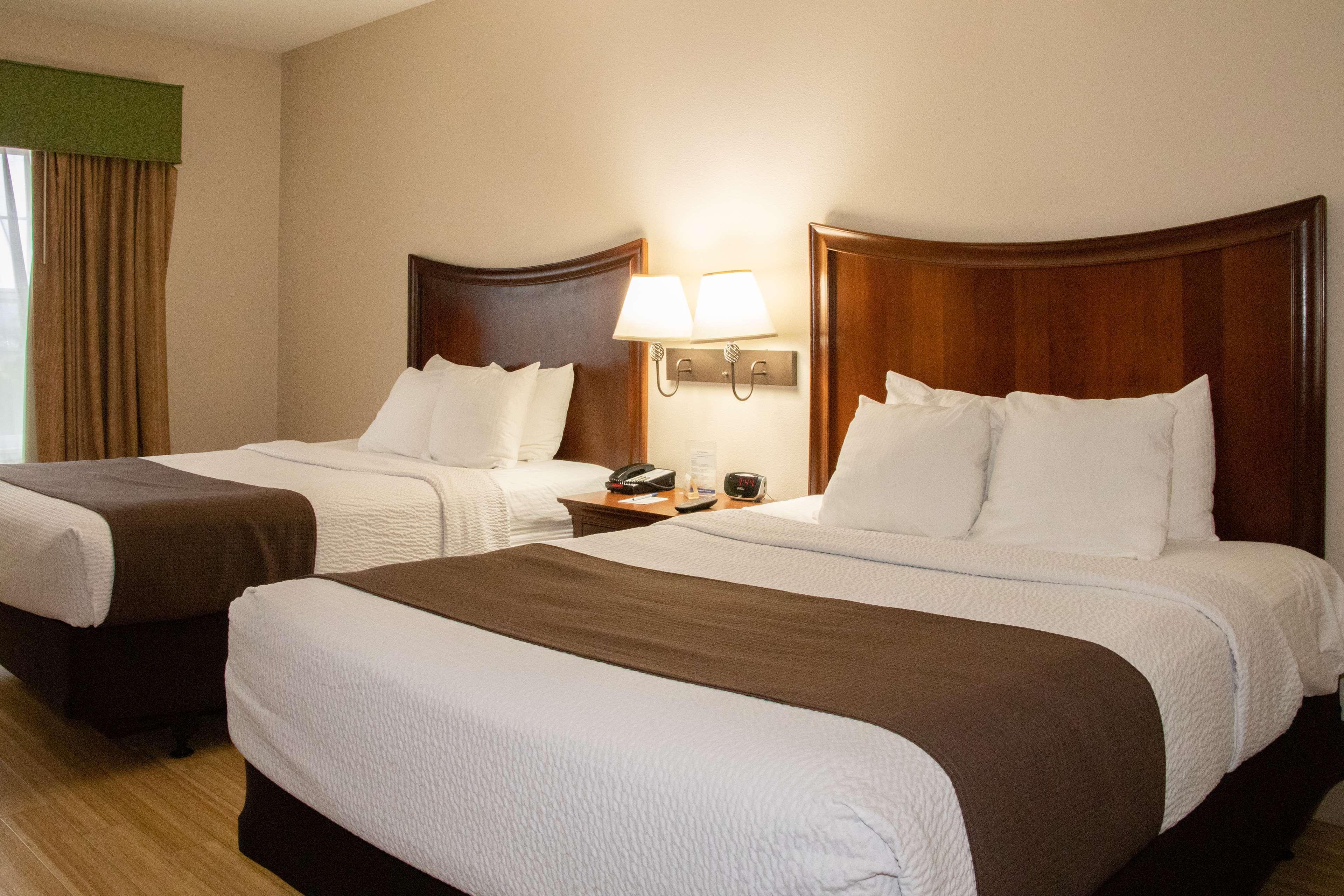 לודי Best Western I-5 Inn & Suites מראה חיצוני תמונה