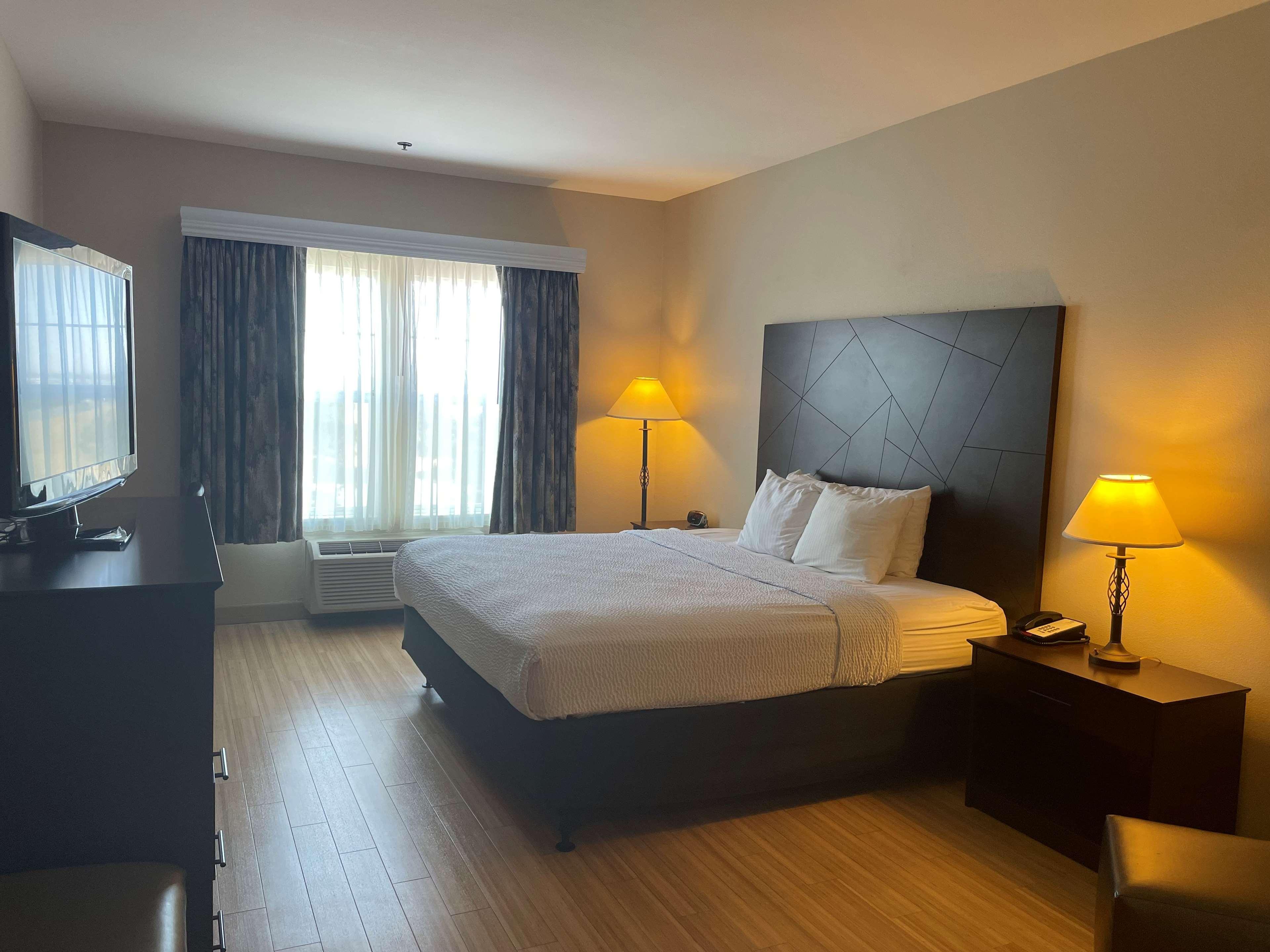 לודי Best Western I-5 Inn & Suites מראה חיצוני תמונה