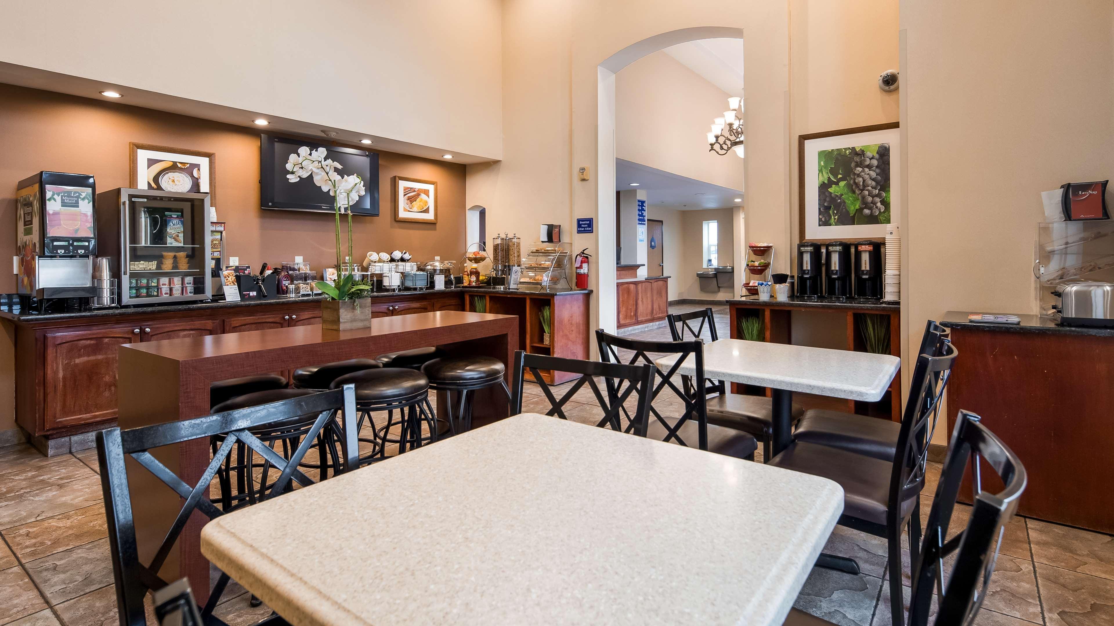 לודי Best Western I-5 Inn & Suites מראה חיצוני תמונה